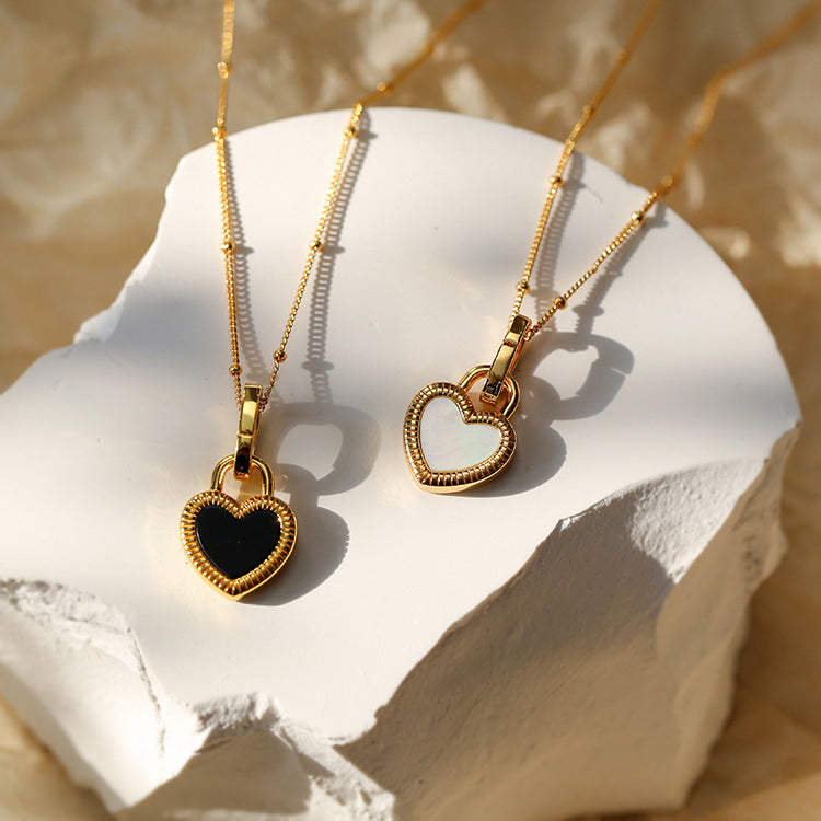 Zwart en Wit Hart Hanger Ketting in Goud