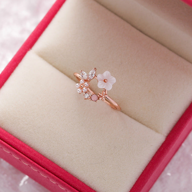 Verstelbare wilde bloemen ring met parels in goud