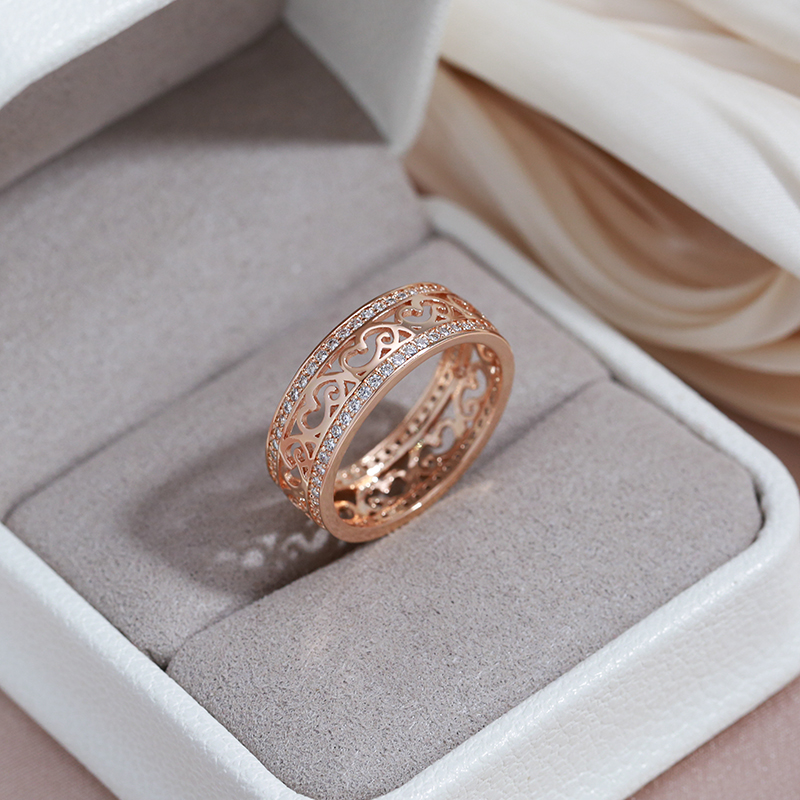 Elegante Gouden Betoverd Bos Ring